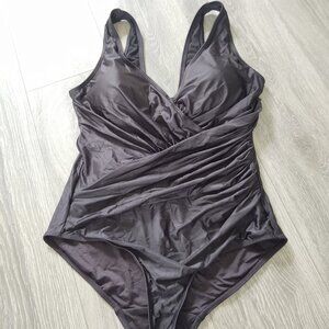 NWT Popilush The Shapewear Tummy Control Ruched V Neck One Piece Swimsuit